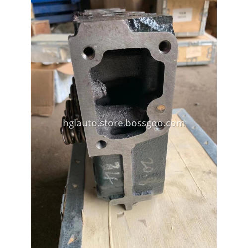 KUBOTA ENGINE D1503 COMPLETE CYLINDER HEAD 1G720-30430